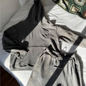 Elwood Core Straight Leg Sweatpants & Core Hoodie
